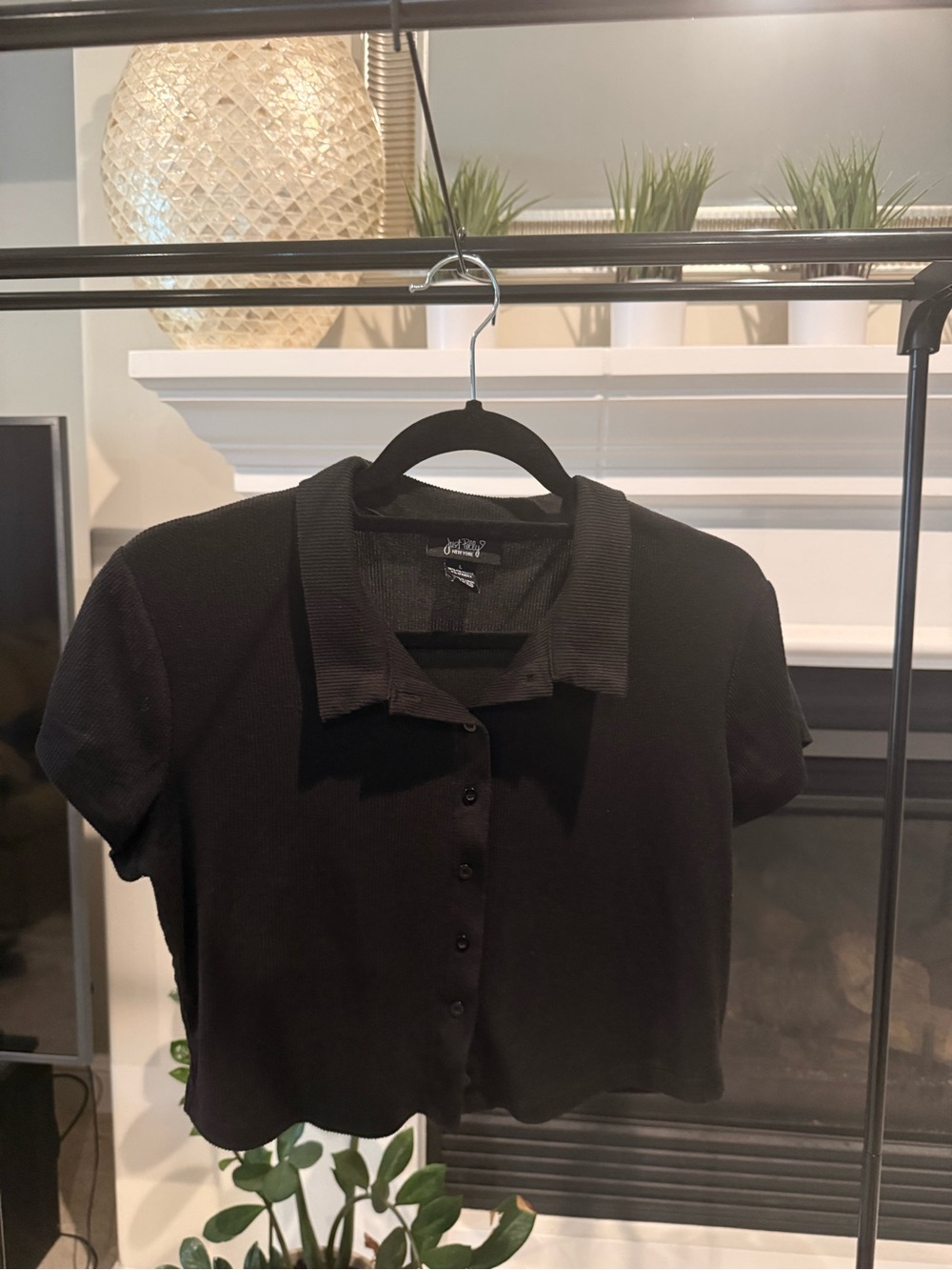 Black Short-Sleeve Button-Front Cropped Polo Top